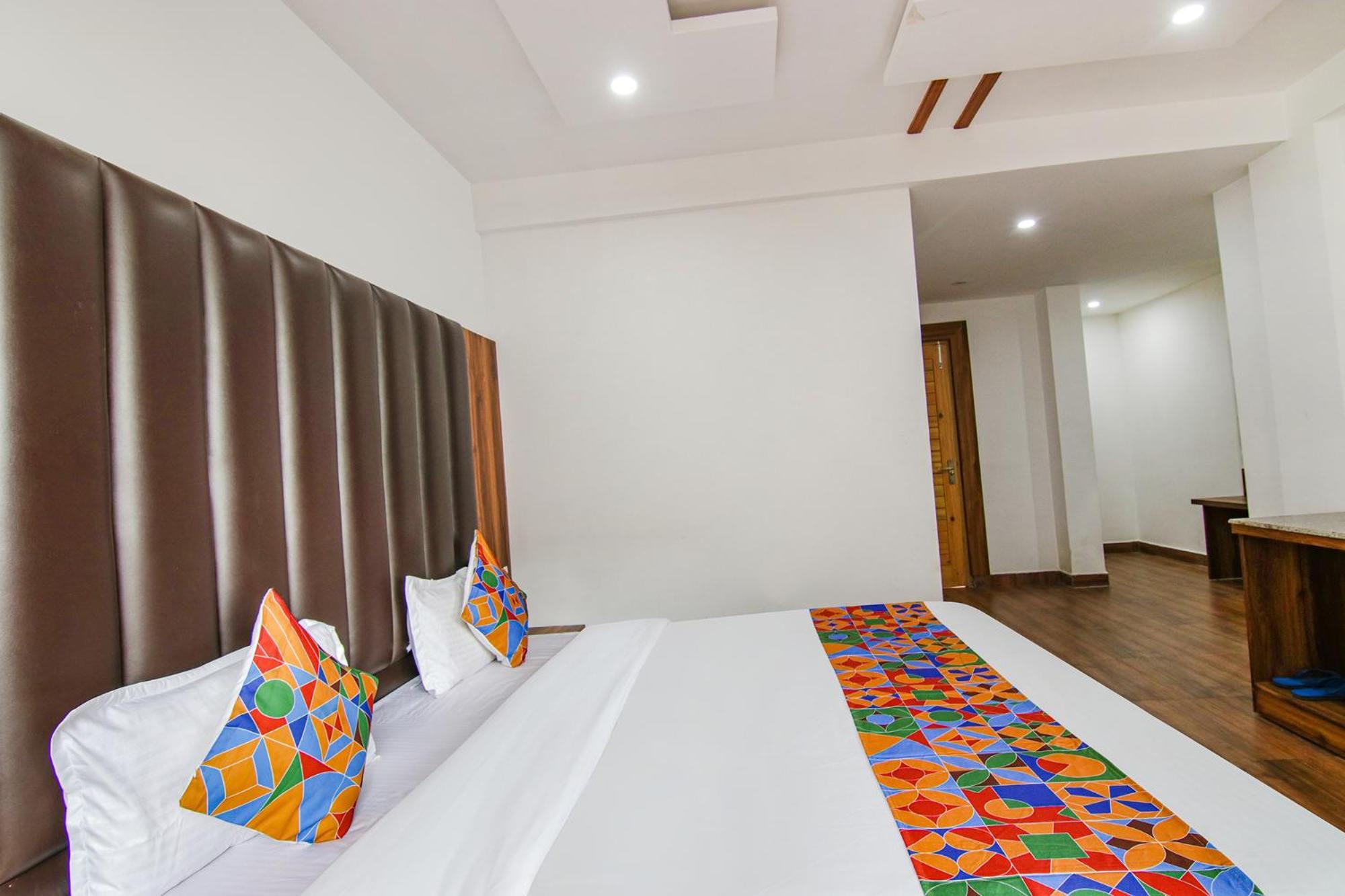 Fabhotel Ayana Inn 다람샬라 외부 사진